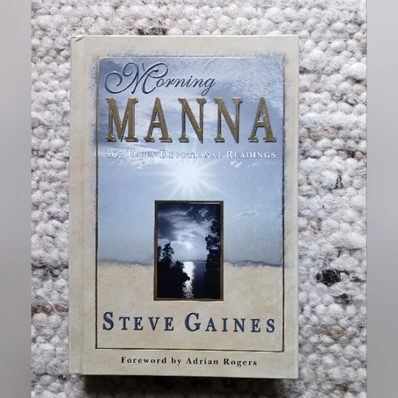 Morning Manna 365 Daily Devotional Reading  Book - Picture 1 of 4